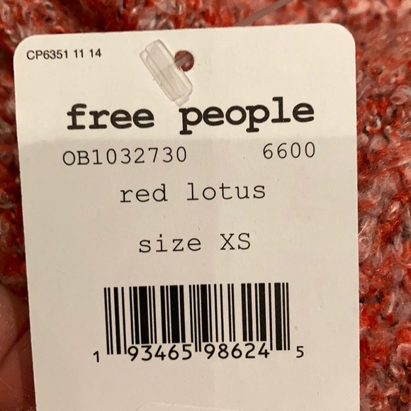 NWT Free People BFF Sweater Red Lotus Soft Warm - Picture 4 of 4